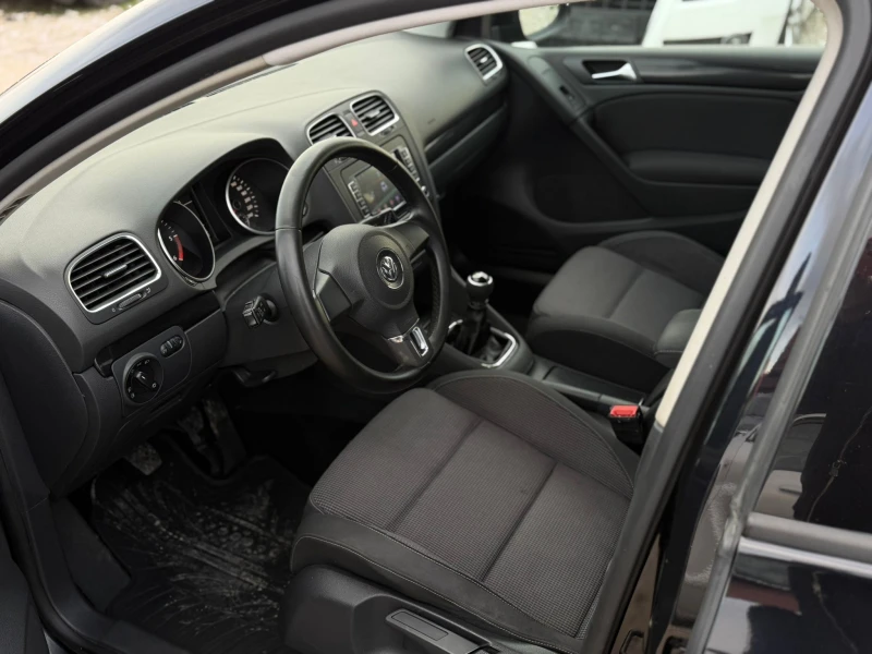 VW Golf TDI CAR PLAY, снимка 11 - Автомобили и джипове - 52637117