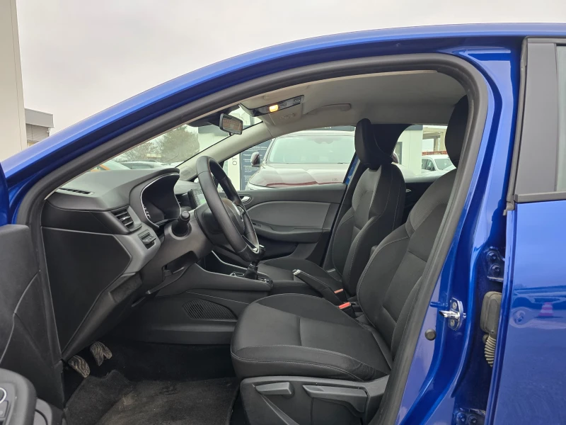 Renault Clio 1.0 Tce, снимка 6 - Автомобили и джипове - 52655461