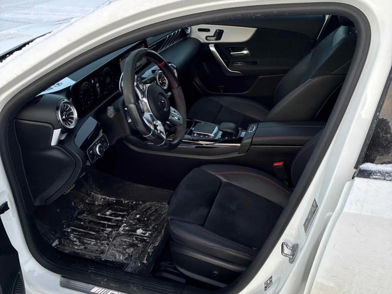 Mercedes-Benz A 35 * AMG * CARFAX * ЦЕНА ДО БГ, снимка 5 - Автомобили и джипове - 52814197