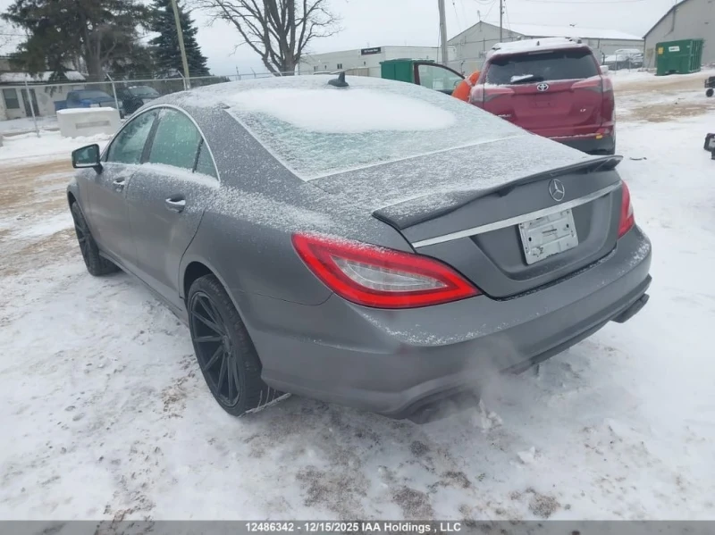 Mercedes-Benz CLS 550 * CARFAX * БЕЗ ПЪРВОНАЧАЛНА ВНОСКА, снимка 3 - Автомобили и джипове - 52843018