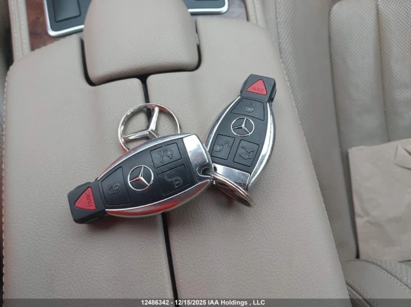 Mercedes-Benz CLS 550 * CARFAX * БЕЗ ПЪРВОНАЧАЛНА ВНОСКА, снимка 11 - Автомобили и джипове - 52843018