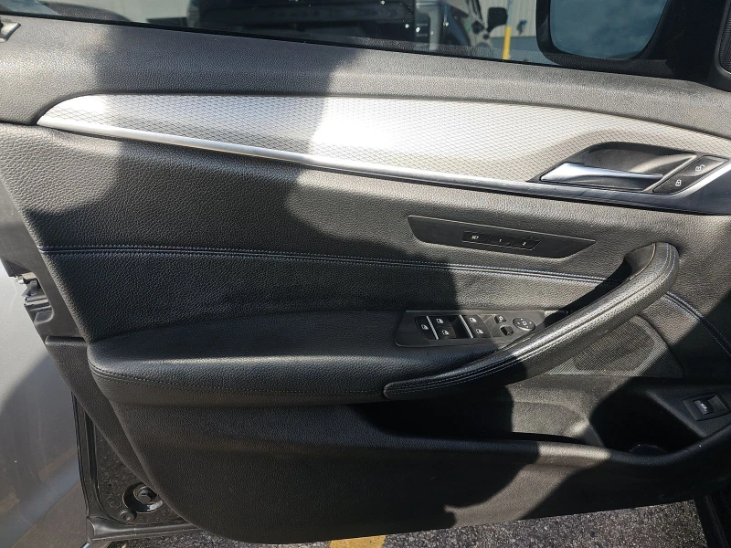 BMW 540 2019 BMW 5 Series Sedan 540i M SPORT LINE, снимка 8 - Автомобили и джипове - 52856019