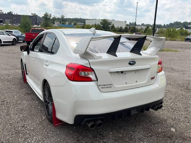 Subaru WRX * STI * CARFAX * ОПЦИЯ ЗА ФИНАНСИРАНЕ, снимка 4 - Автомобили и джипове - 55951611