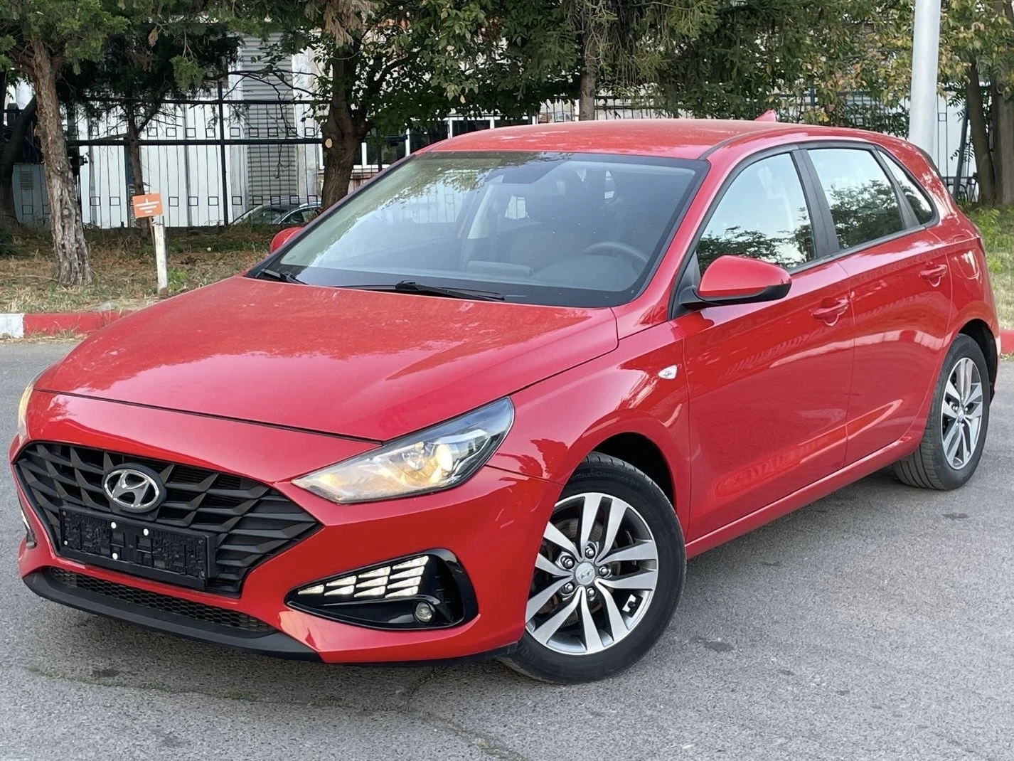 Hyundai I30 1.5-110к.с. Стария мотор, снимка 1