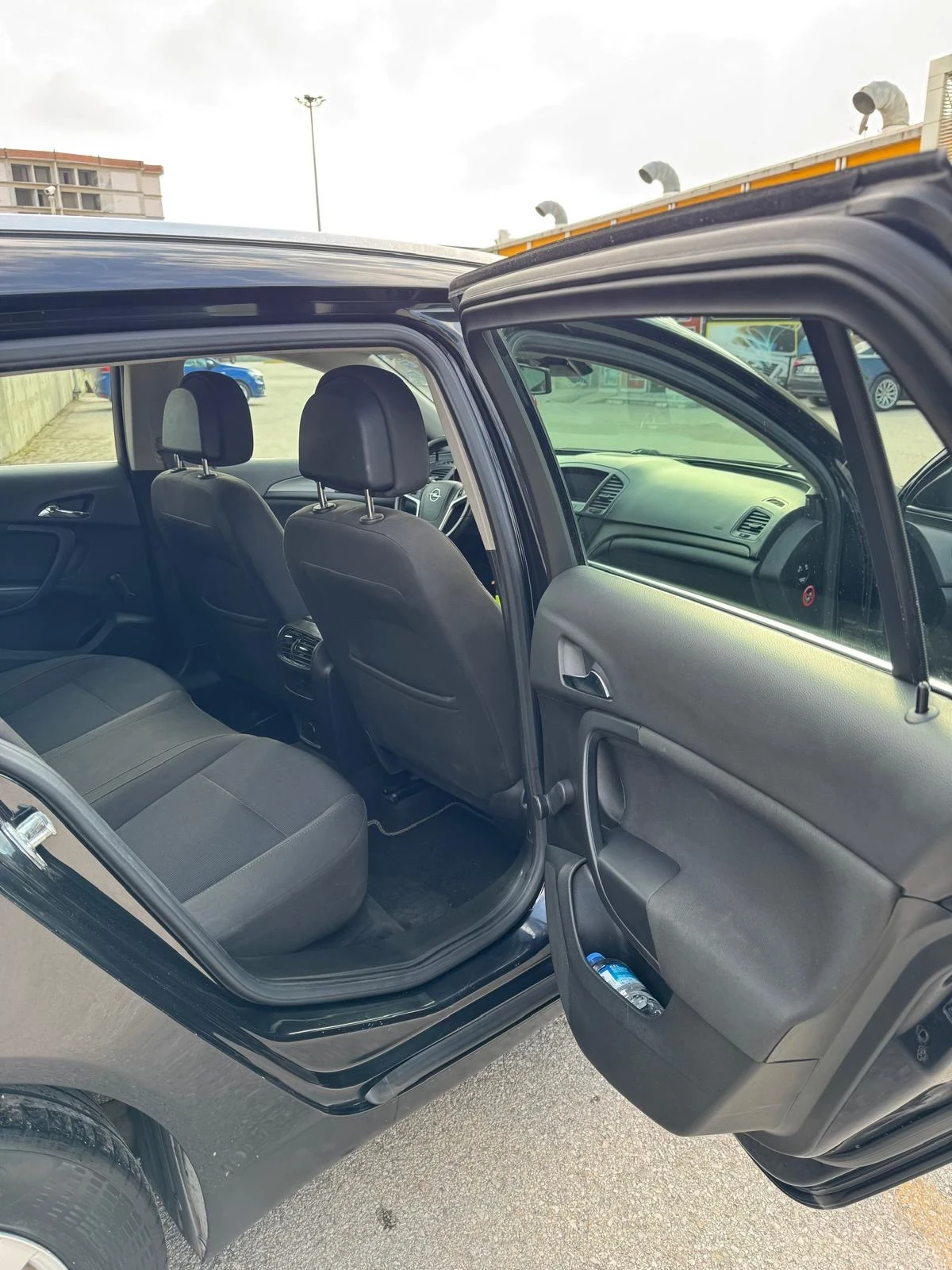 Opel Insignia Sports Tourer - изображение 8