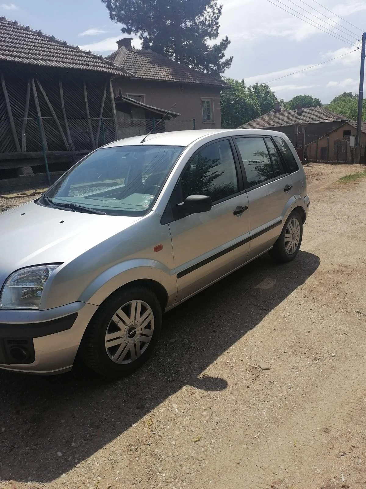 Ford Fusion 1.4 - изображение 2