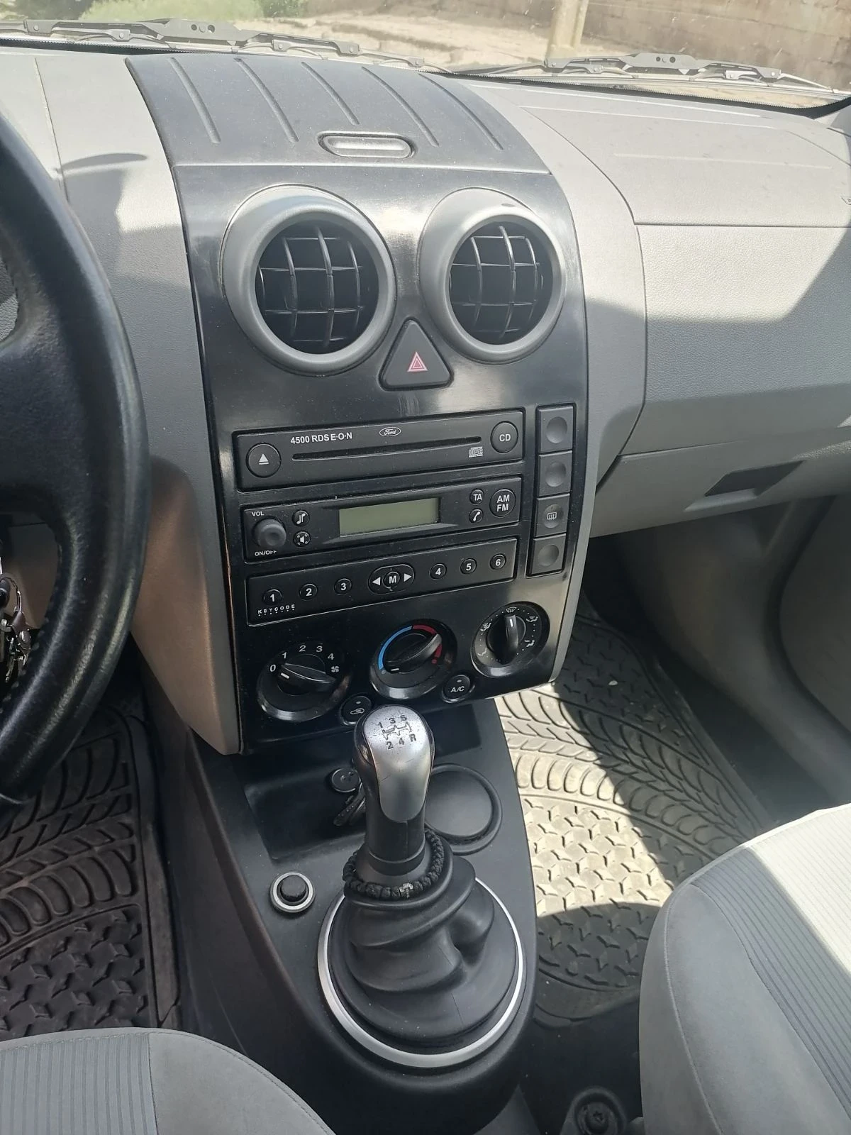 Ford Fusion 1.4 - изображение 9