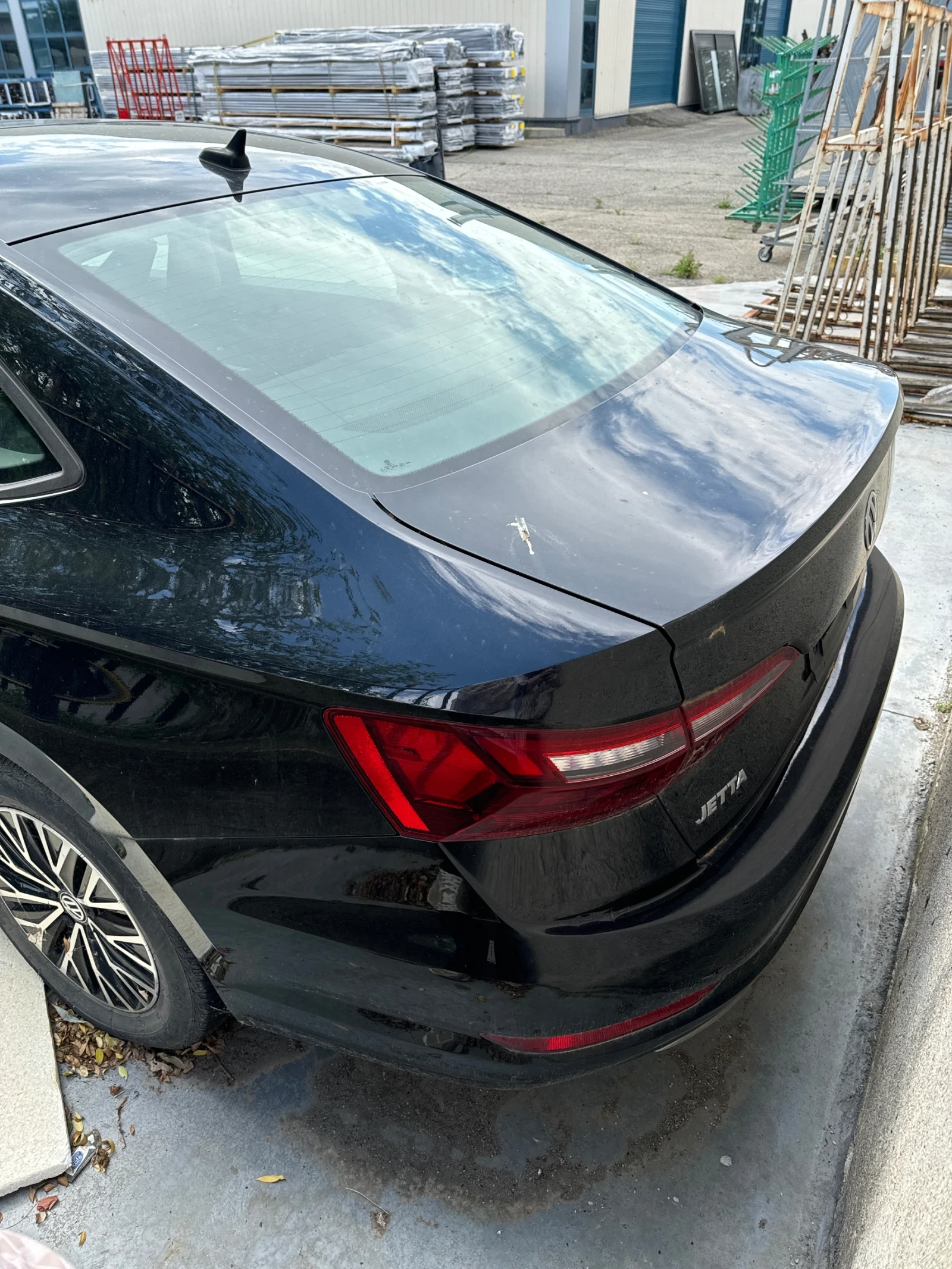 VW Jetta  - изображение 4