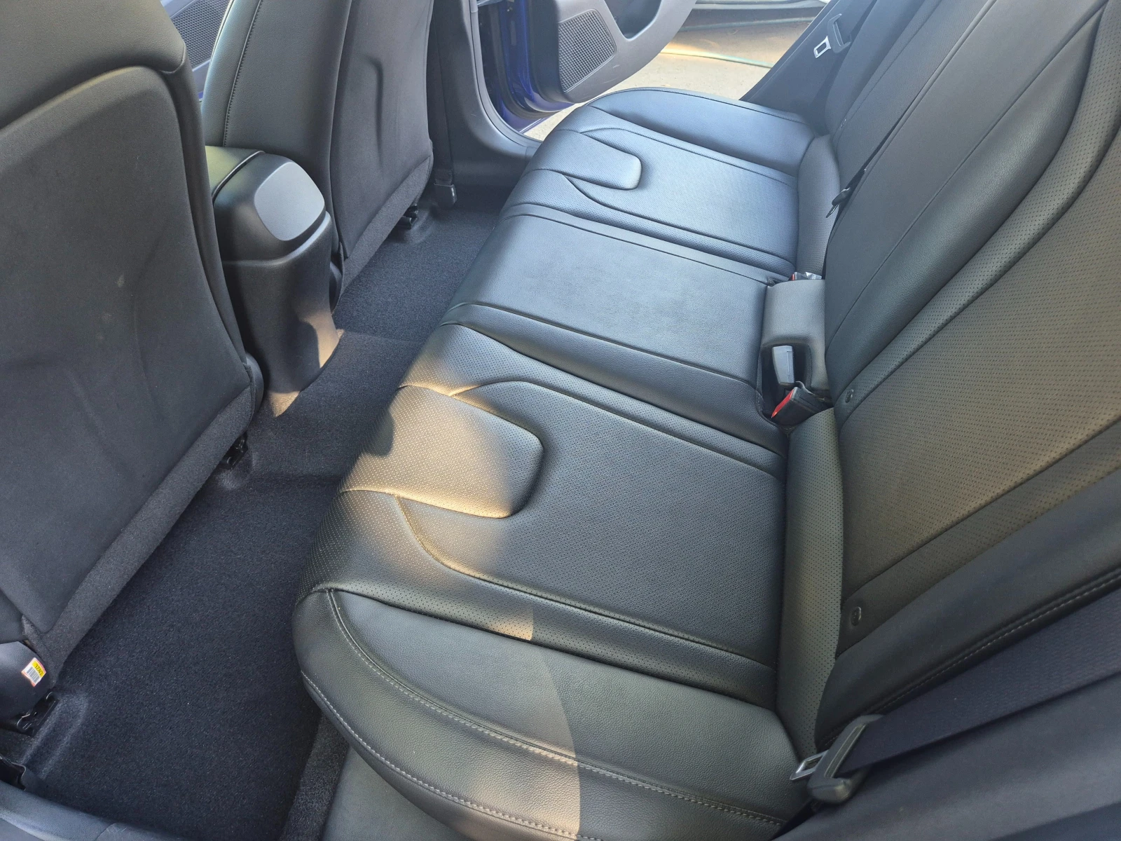 Hyundai Elantra 1.6cm3 LPG - изображение 6