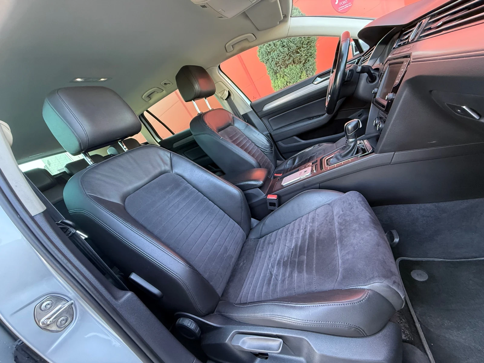 VW Passat DIGITAL* 4x4* LED* 190кс* МАСАЖ - изображение 6