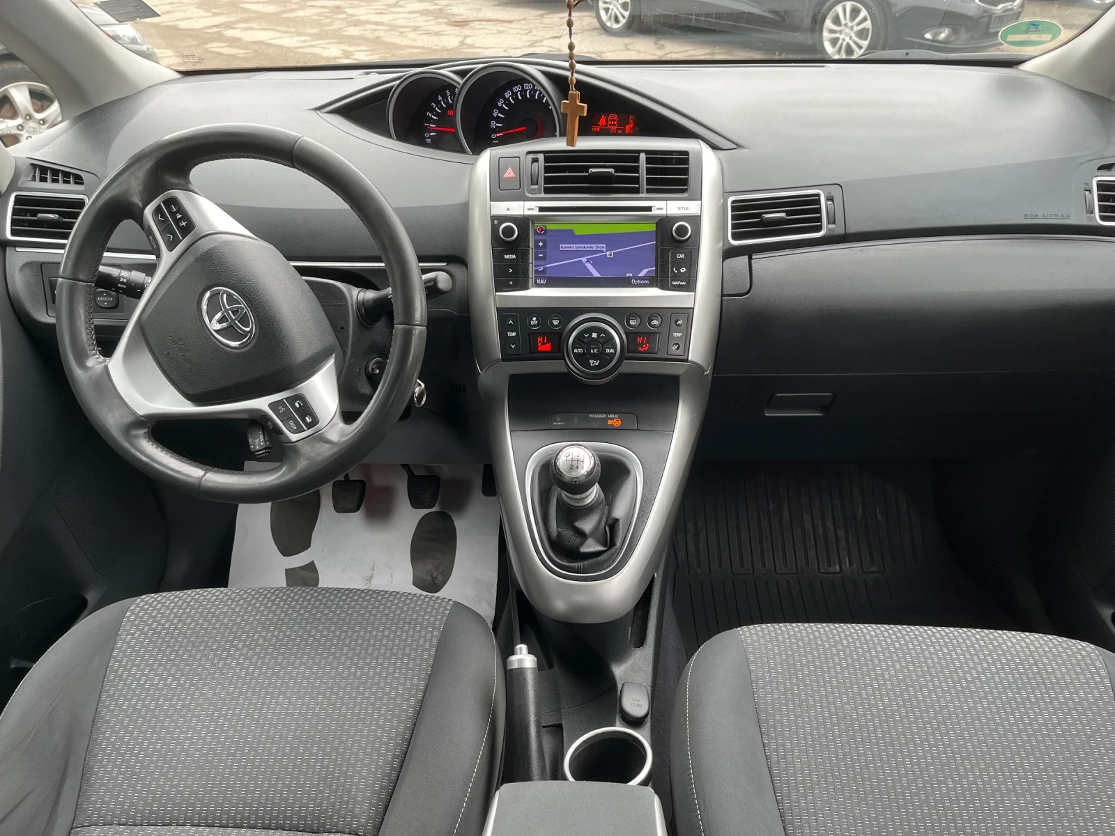 Toyota Verso 1.8 16V FACE | Mobile.bg � ����������� 9
