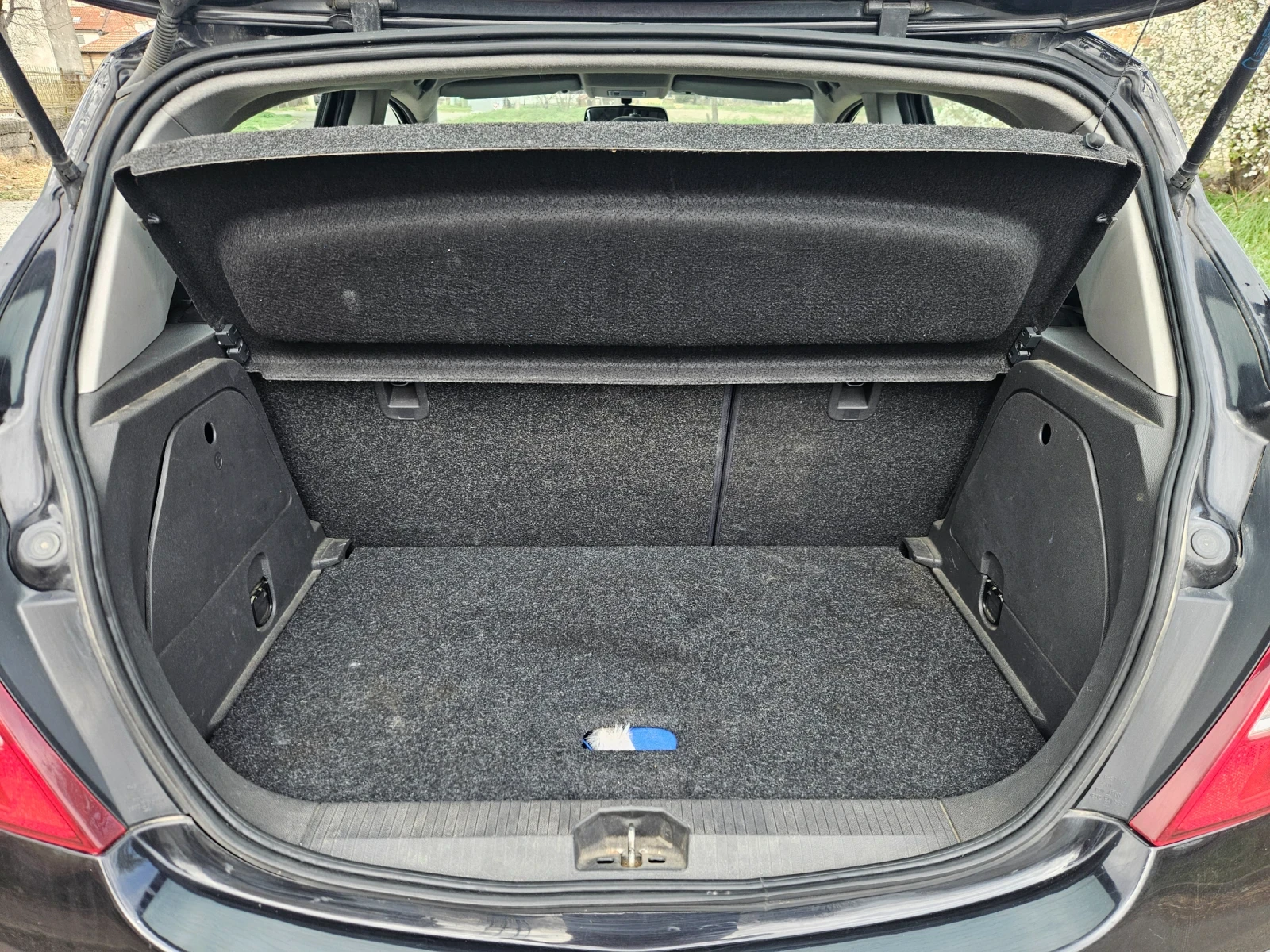 Opel Corsa 1.4i - изображение 7