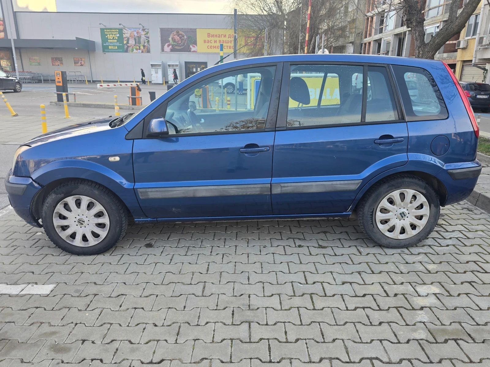Ford Fusion 1.6 TDCI, снимка 5 - Автомобили и джипове - 53758557