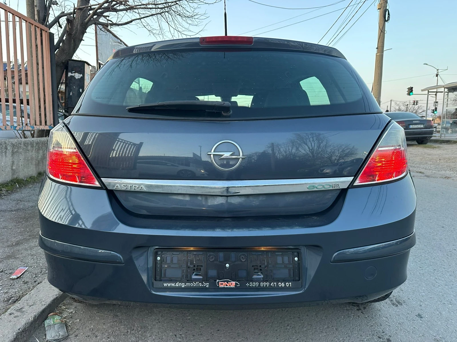 Opel Astra 1, 400 EURO5, снимка 6 - Автомобили и джипове - 53772401