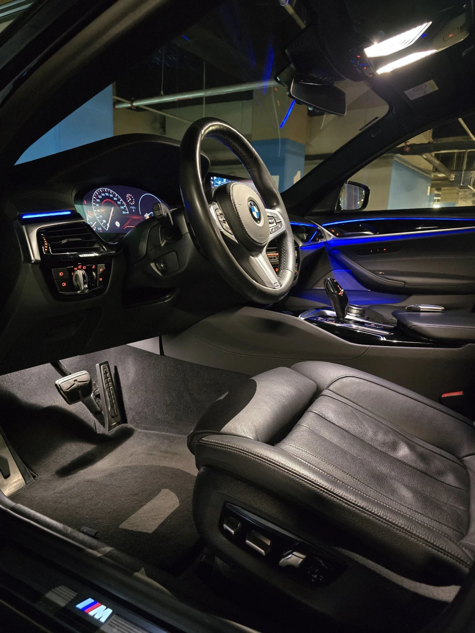 BMW 540 XDrive M Pack , снимка 12 - Автомобили и джипове - 54074320