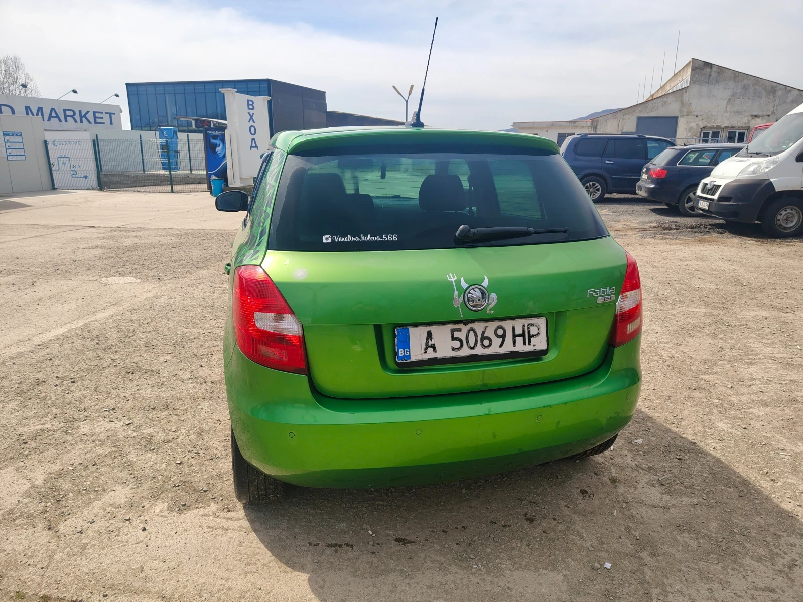 Skoda Fabia, снимка 2 - Автомобили и джипове - 54226405