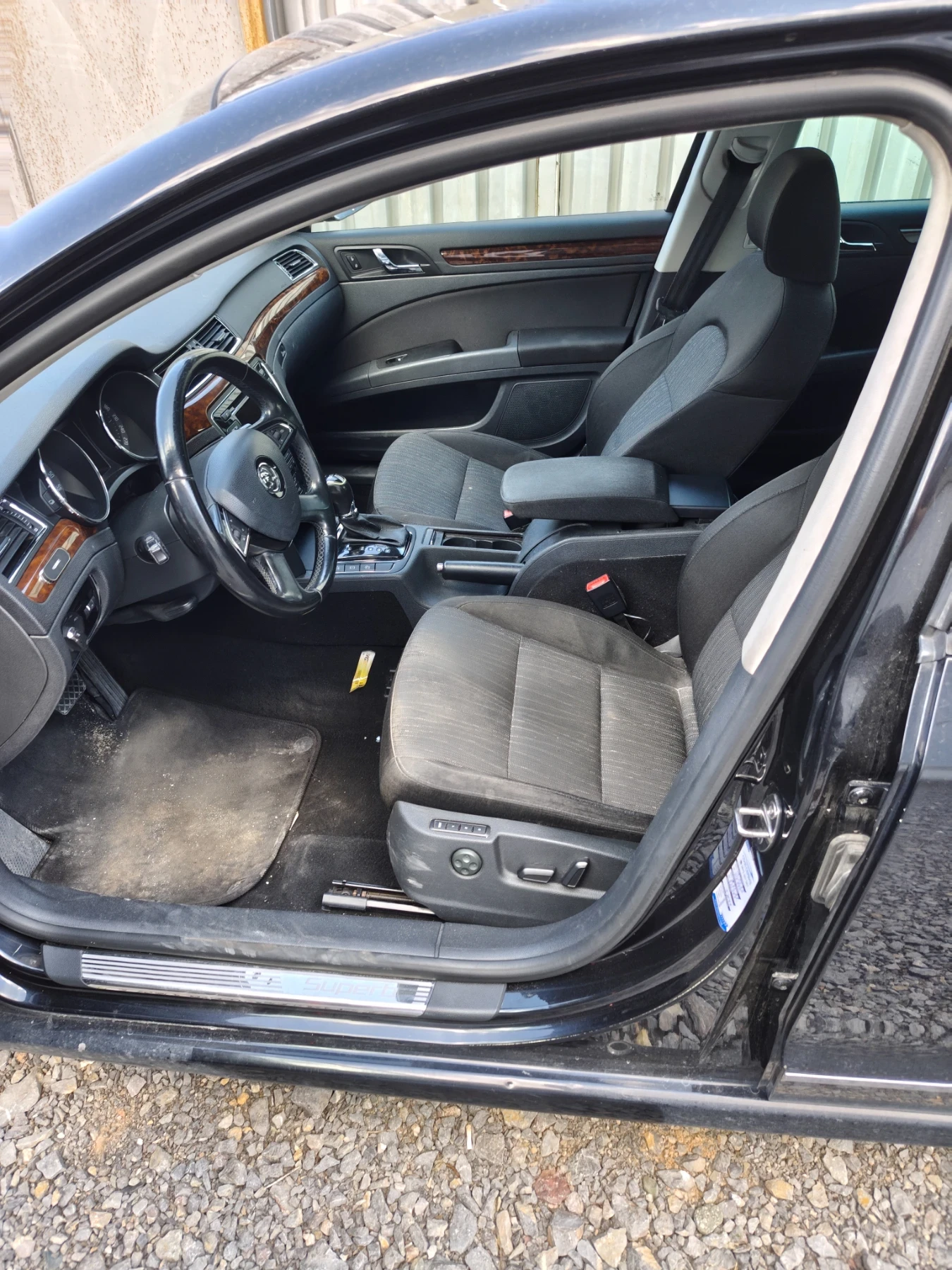Skoda Superb 2.0 TDI 170к.с., снимка 5 - Автомобили и джипове - 55227364