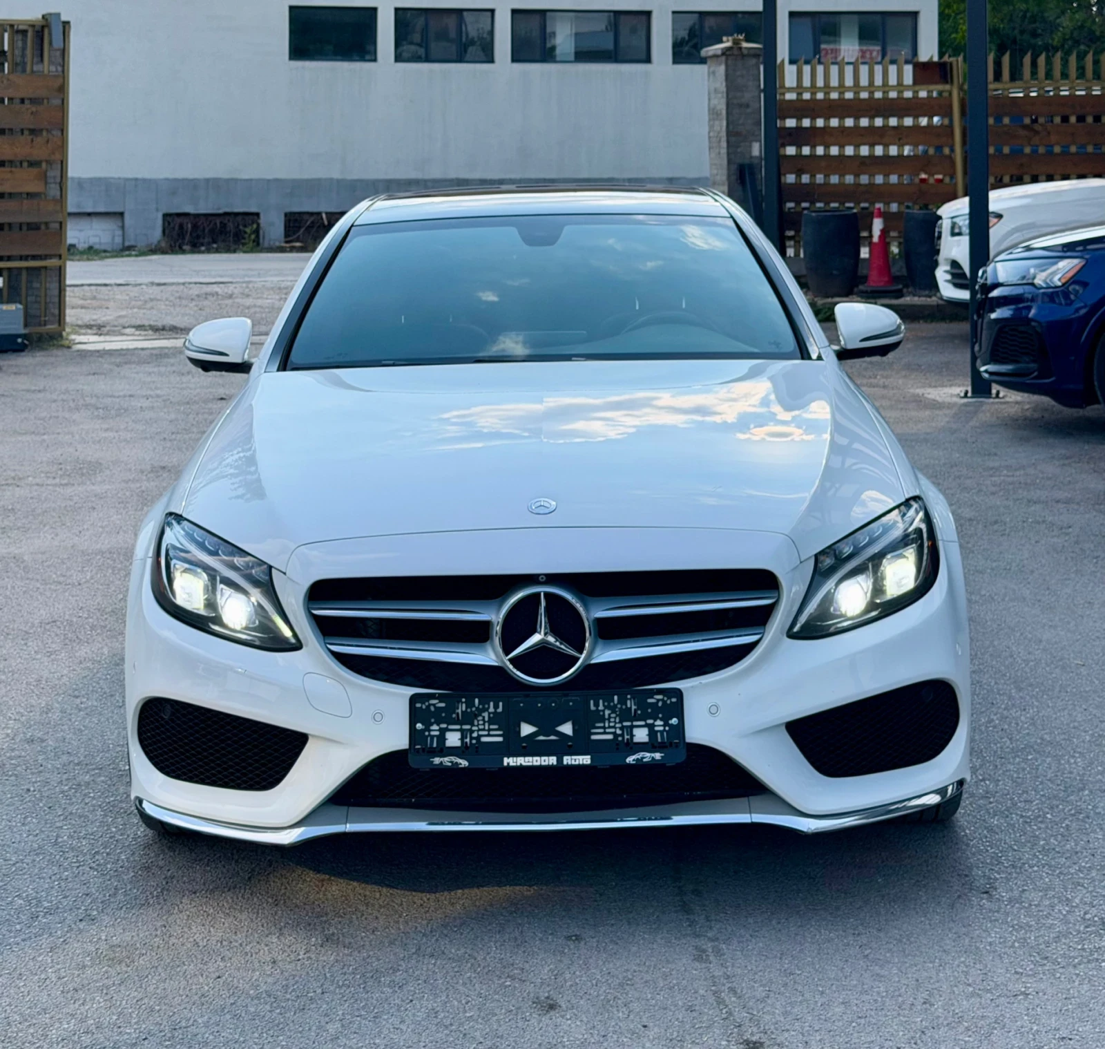 Mercedes-Benz C 300 AMG 4motion , снимка 2 - Автомобили и джипове - 55581530