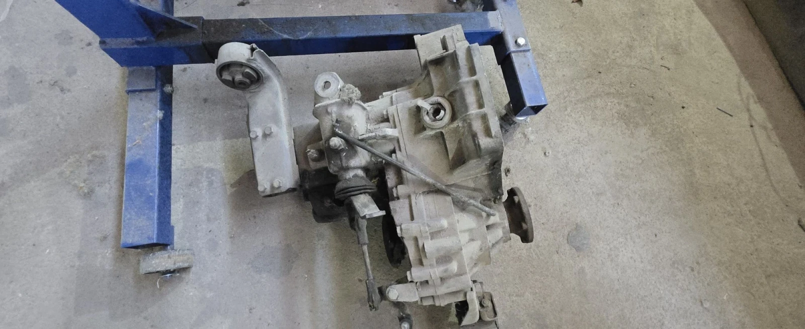 VW Golf Мк1 , снимка 13 - Автомобили и джипове - 55930181