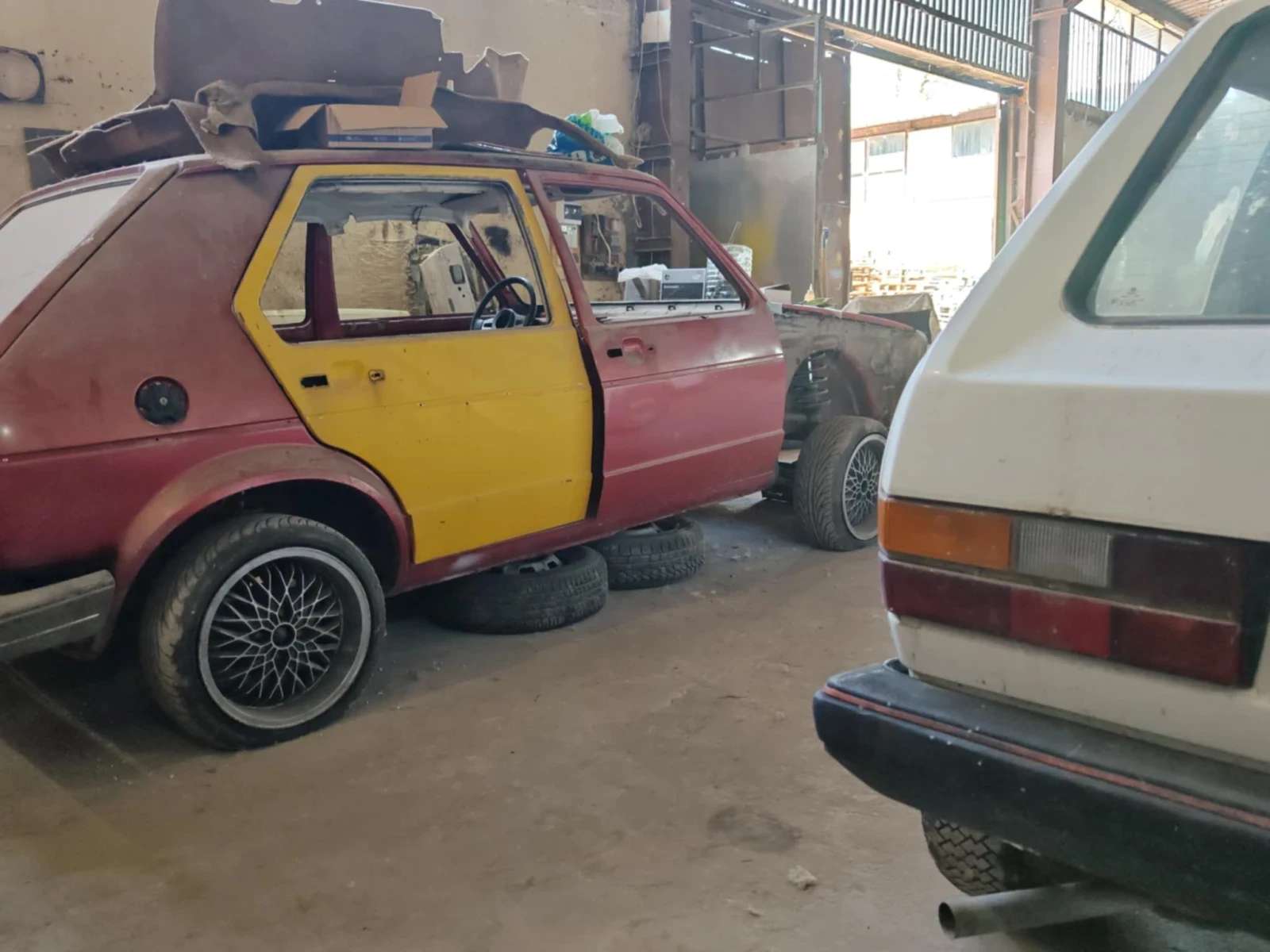 VW Golf Мк1 , снимка 4 - Автомобили и джипове - 55930181