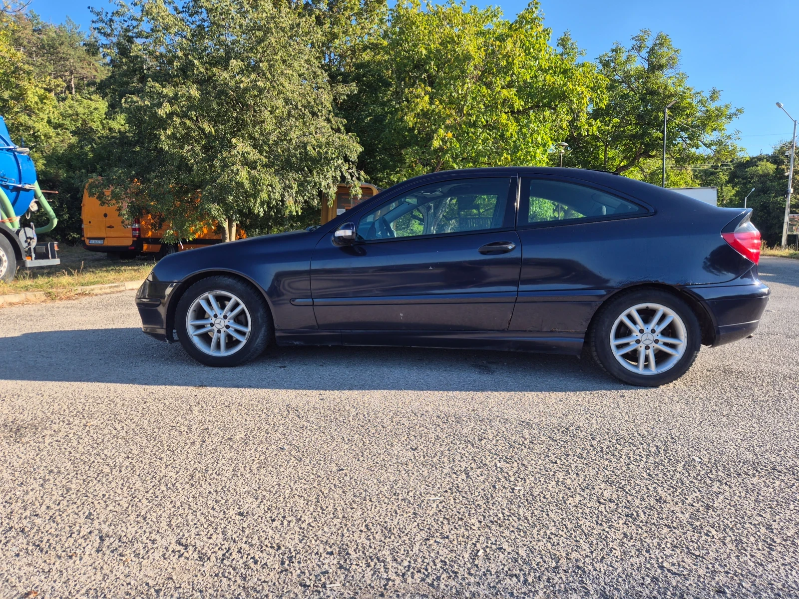 Mercedes-Benz C 220, снимка 4 - Автомобили и джипове - 55953575