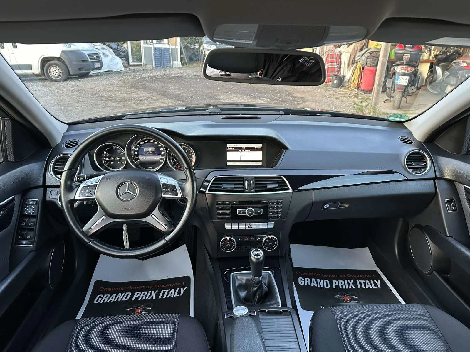 Mercedes-Benz C 180 CGI FACELIFT 71800�� �UV �� 02.2027� | Mobile.bg � ����������� 12