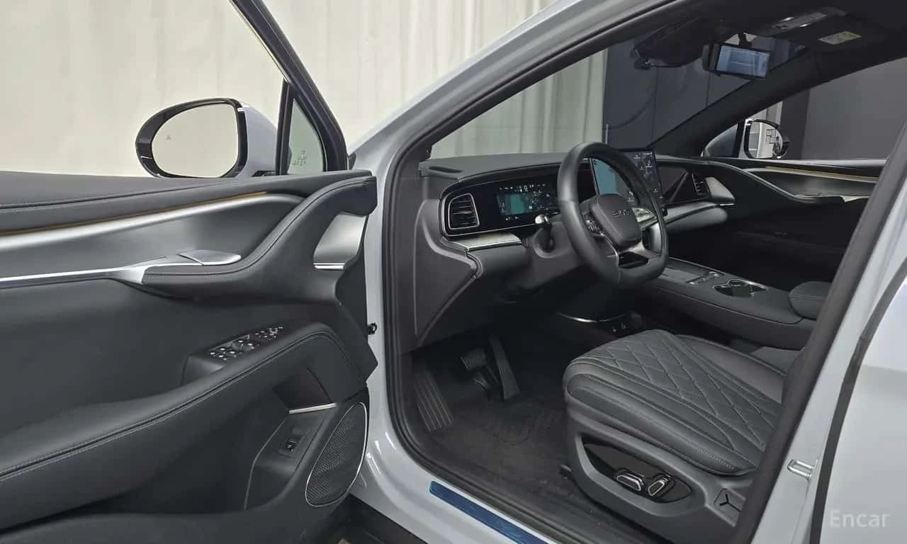 BYD Sealion 7 * Base * ЦЕНА ДО БГ, снимка 5 - Автомобили и джипове - 56565458