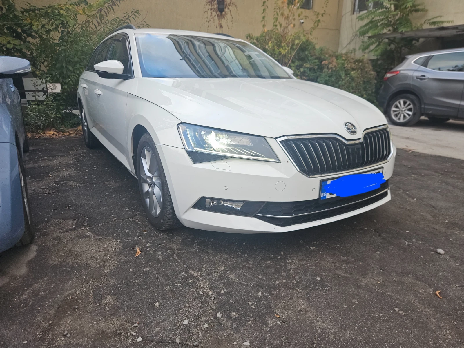 Skoda Superb, снимка 3 - Автомобили и джипове - 56607738