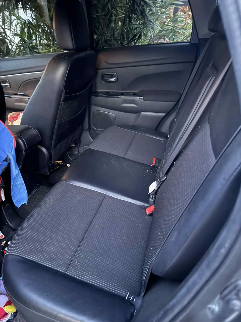 Peugeot 4008, снимка 4 - Автомобили и джипове - 52282952