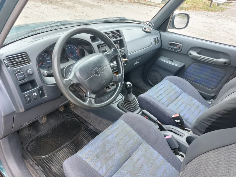 Toyota Rav4, снимка 4 - Автомобили и джипове - 52341166