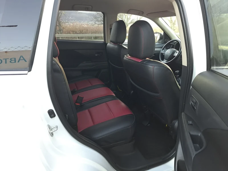 Mitsubishi Outlander 2.2 DID 4X4, снимка 11 - Автомобили и джипове - 52696641
