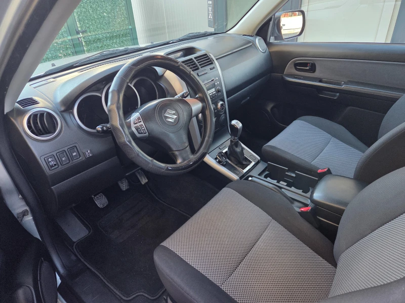 Suzuki Grand vitara 1 6, снимка 6 - Автомобили и джипове - 52746252