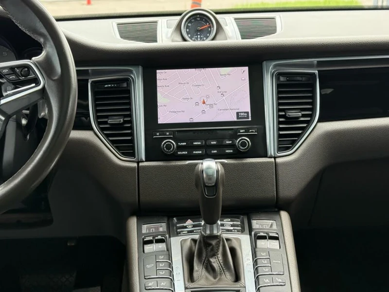 Porsche Macan 2017* S* AWD* LANE ASSIST* ЩОРИ* PANORAMA* , снимка 8 - Автомобили и джипове - 53034335