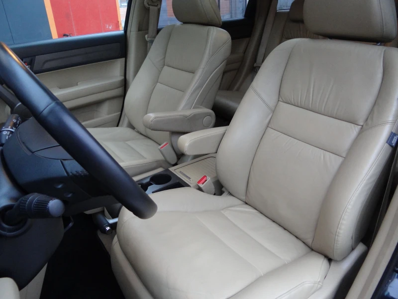 Honda Cr-v 2.0i-vtec /4 X 4/Auto/Koja/Panorama/Xenon/Euro-4/, снимка 12 - Автомобили и джипове - 53061816