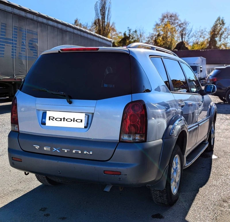 SsangYong Rexton 2.7 XDI, снимка 3 - Автомобили и джипове - 47907811