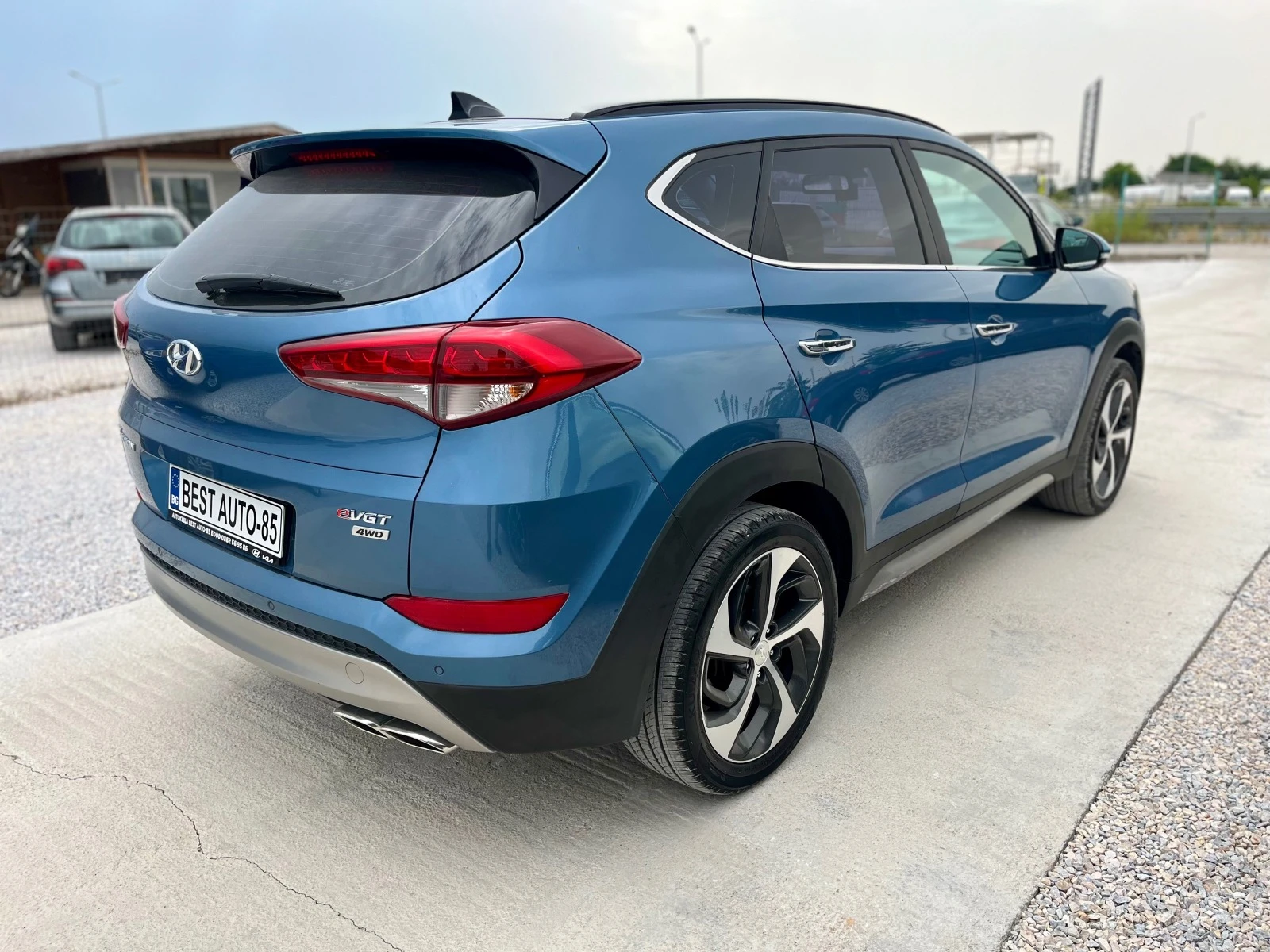 Hyundai Tucson 2.0 CRDI, 185 к.с.обдухване, панорама, Гаранция - изображение 4