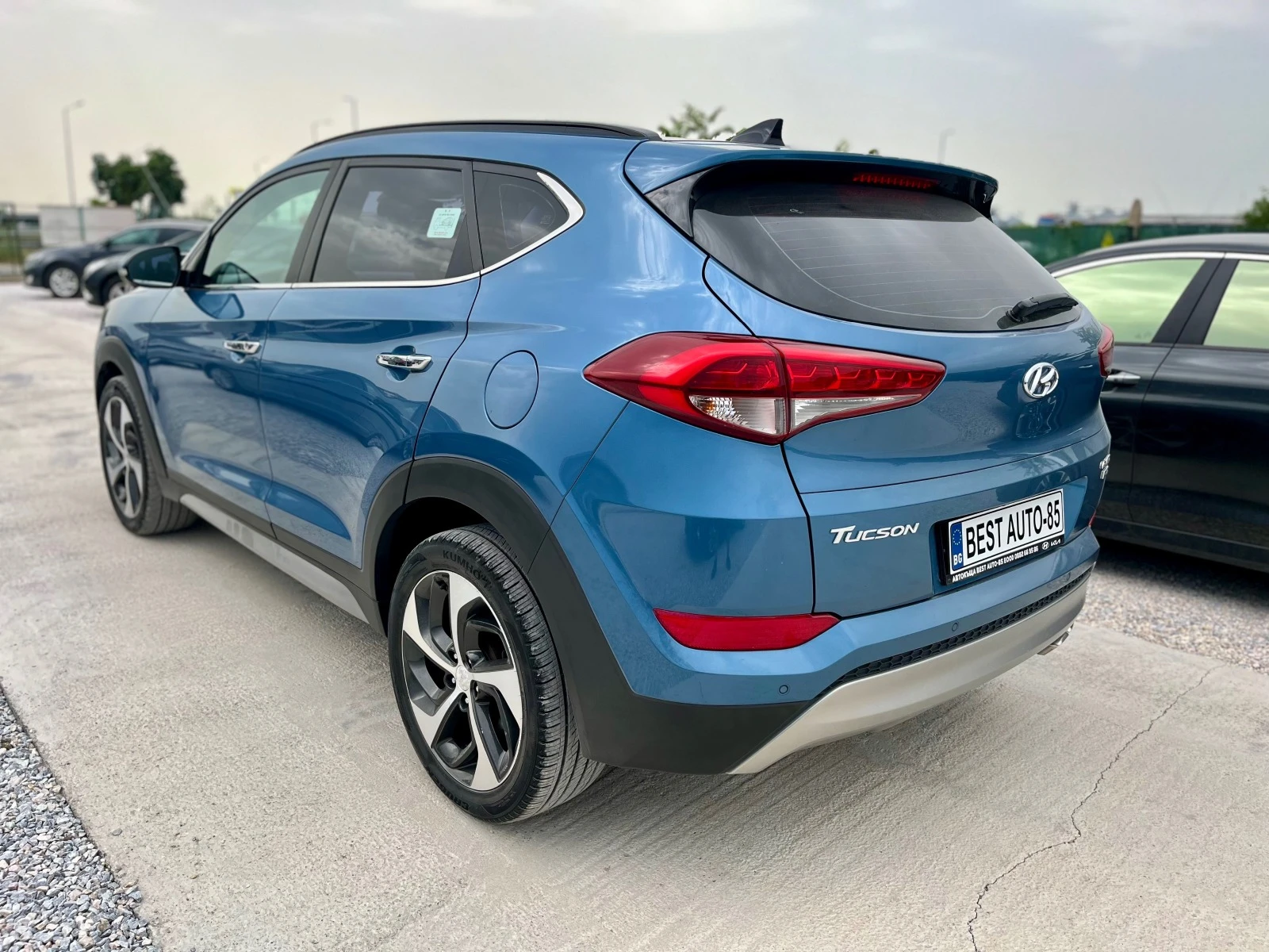 Hyundai Tucson 2.0 CRDI, 185 к.с.обдухване, панорама, Гаранция - изображение 6