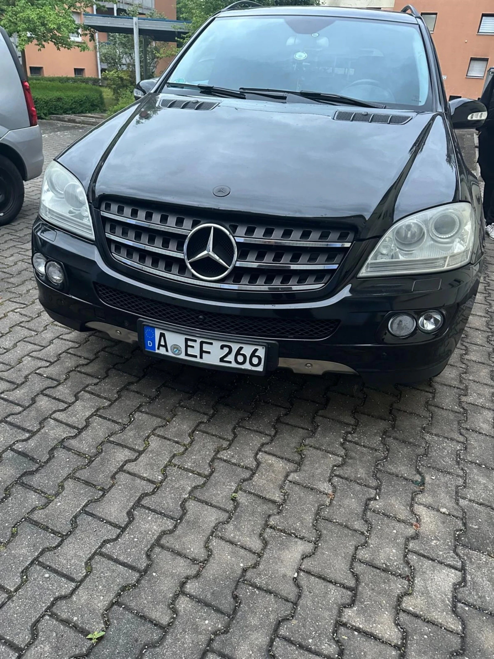 Mercedes-Benz ML 320  - изображение 7