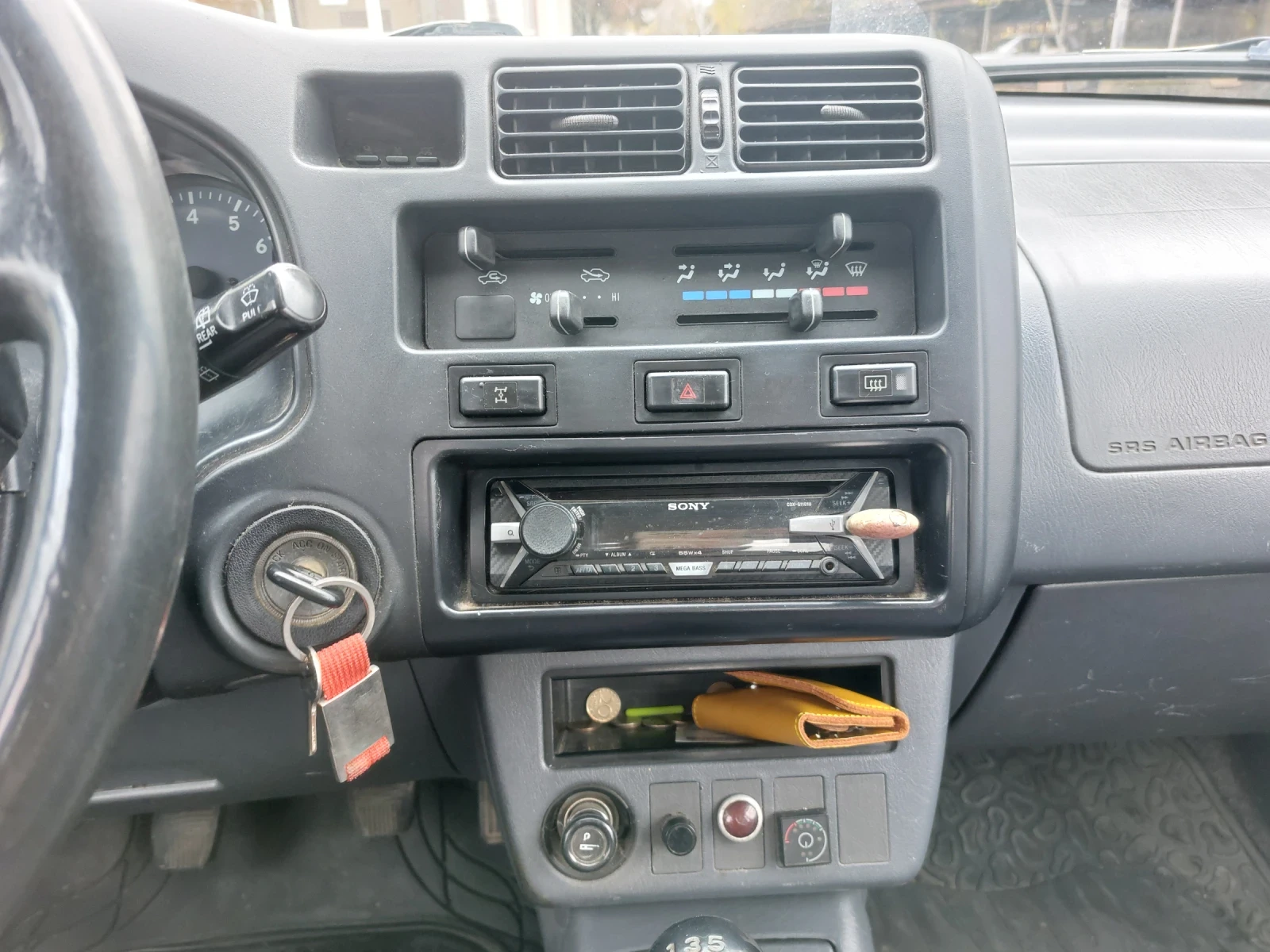 Toyota Rav4  - изображение 7