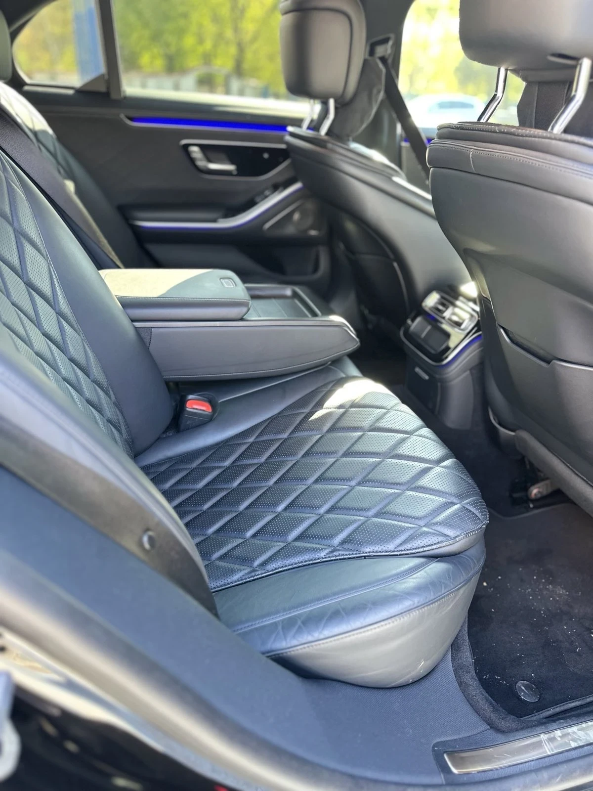 Mercedes-Benz S 400 ТОП!!! Бартер!!!, снимка 8 - Автомобили и джипове - 53432528