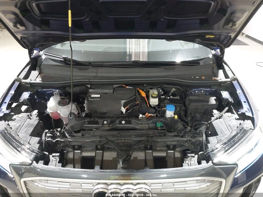 Audi Q4 E-Tron Premium Plus 50 Quattro, снимка 10 - Автомобили и джипове - 53811717