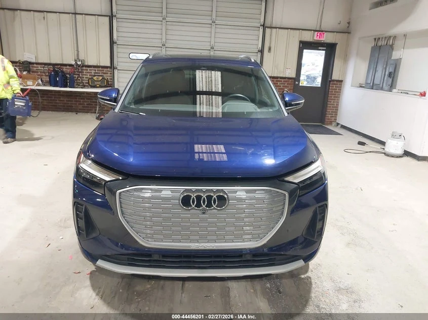 Audi Q4 E-Tron Premium Plus 50 Quattro, снимка 12 - Автомобили и джипове - 53811717