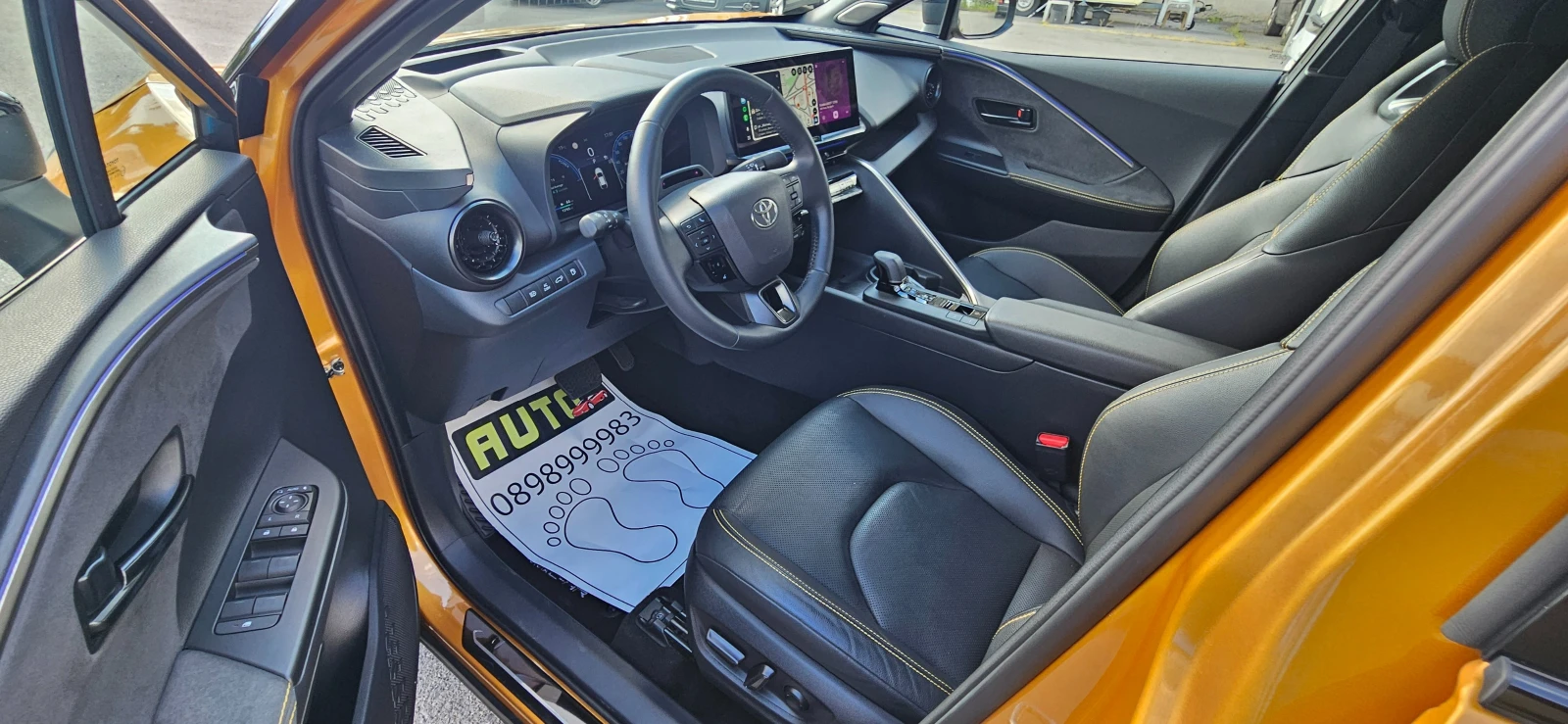 Toyota C-HR 2.0 PHEV Lounge Premiere, снимка 14 - Автомобили и джипове - 54713122