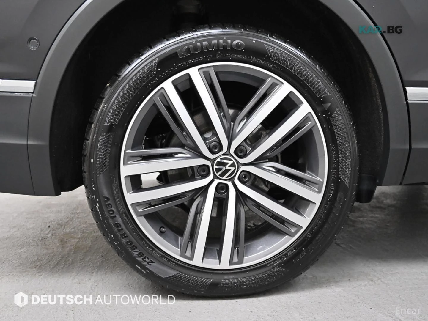 VW Tiguan 2.0 TSI/PRESTIGE/LEATHER/360/NAVI/KEYLESS, снимка 5 - Автомобили и джипове - 54732915