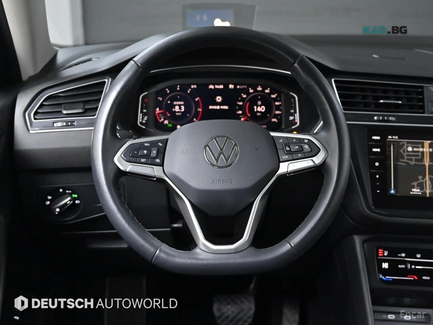 VW Tiguan 2.0 TSI/PRESTIGE/LEATHER/360/NAVI/KEYLESS, снимка 9 - Автомобили и джипове - 54732915