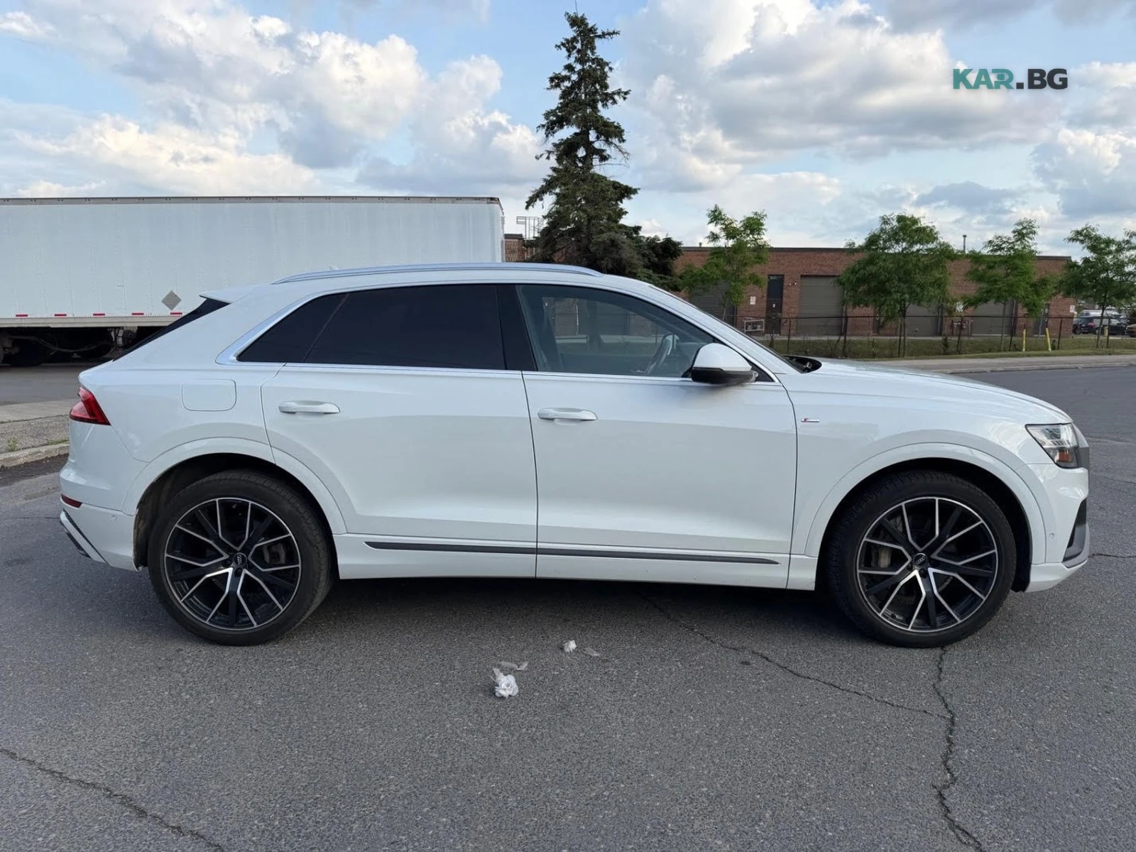 Audi Q8 TECH ЦЕНА ДО БЪЛГАРИЯ + РЕГИСТРАЦИЯ & АВТОКРЕДИТ, снимка 5 - Автомобили и джипове - 54942115