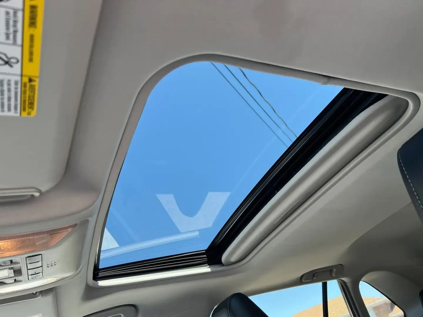Toyota Rav4 Hybrid Limited AWD#УНИКАТ# !FULL!, снимка 14 - Автомобили и джипове - 55124995