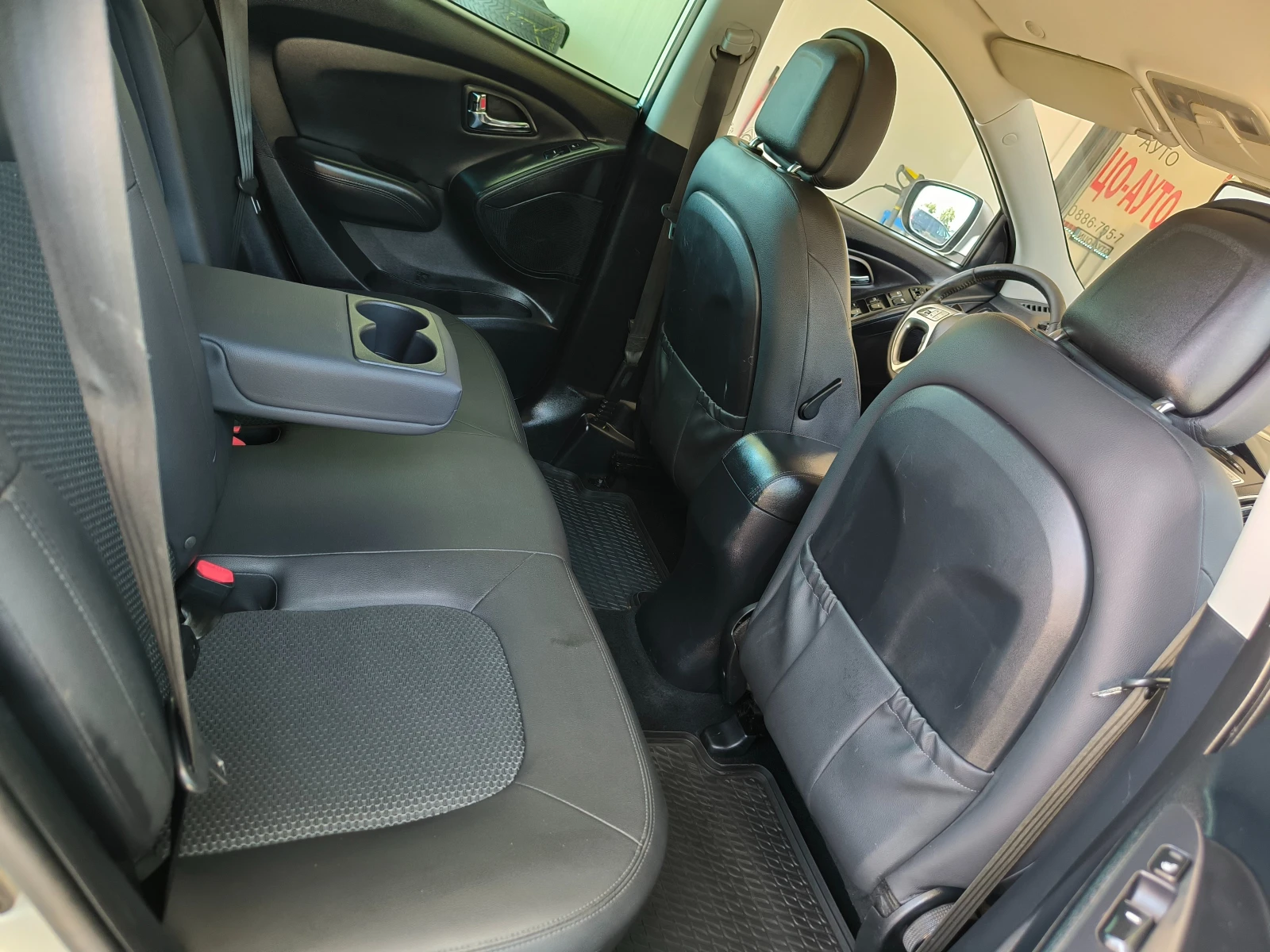 Hyundai IX35 2, 0-136k.c.6ск.-4Х4-КОЖА, EBPO 5B!, снимка 10 - Автомобили и джипове - 55529073