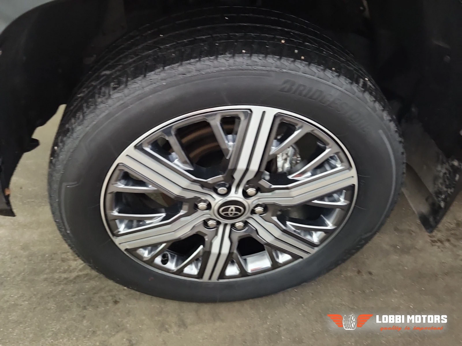 Toyota Tundra, снимка 6 - Автомобили и джипове - 55992880