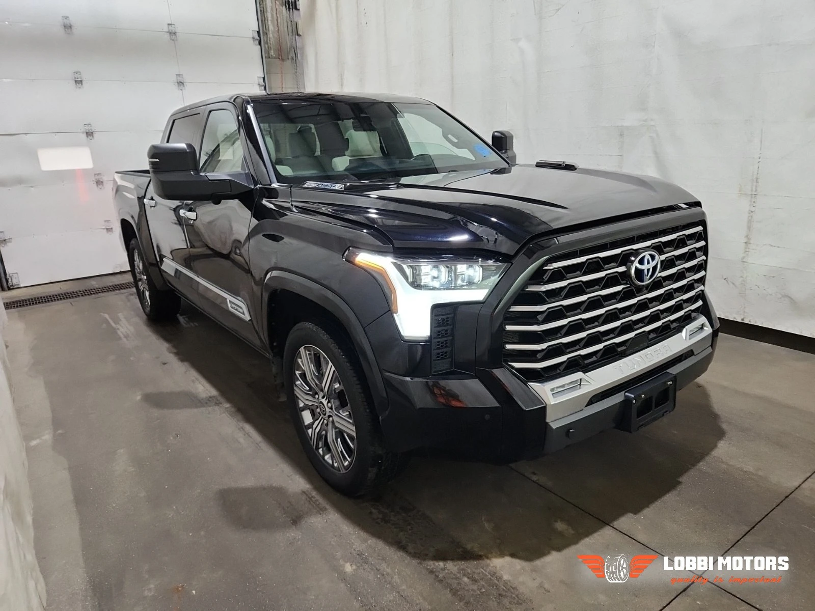 Toyota Tundra, снимка 2 - Автомобили и джипове - 55992880